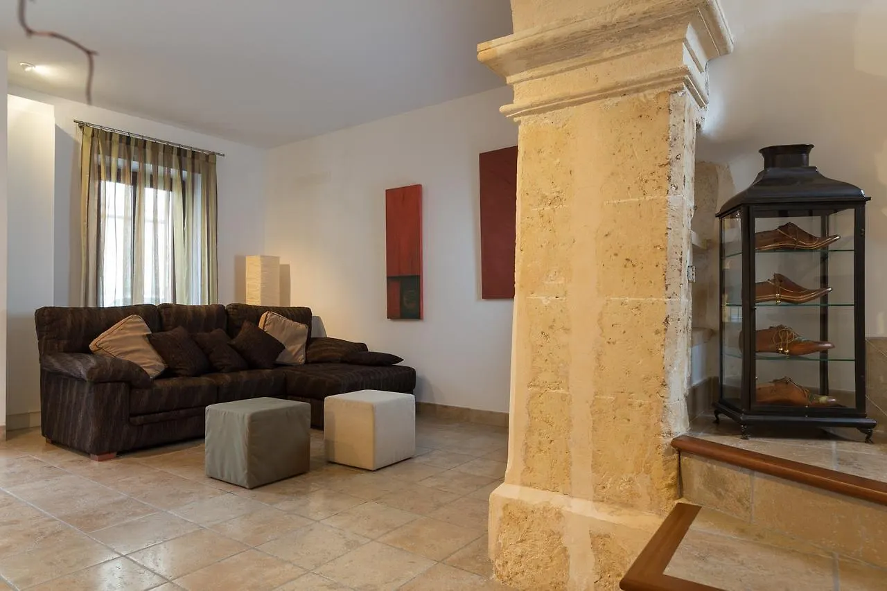 Casa Puca contacts